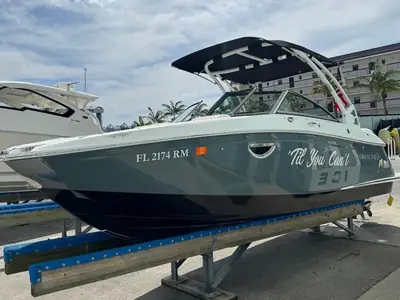 2018 Cobalt 23SC