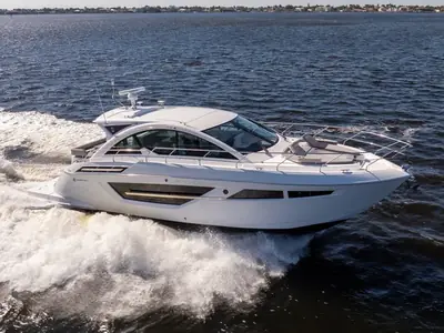 2020 Cruisers 50 Cantius