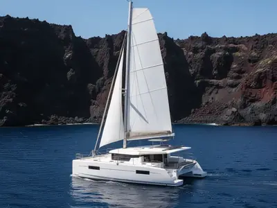 Fountaine Pajot Lucia 40