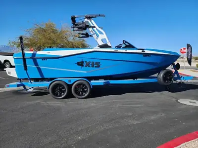 2026 Axis Wake Research T235
