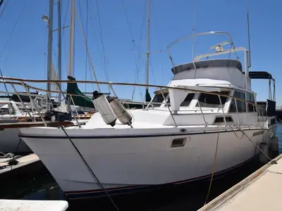 Uniflite DOUBLE CABIN 42