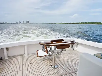 2006 Viking 56 Convertible