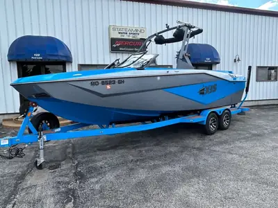 2023 Axis Wake Research T250