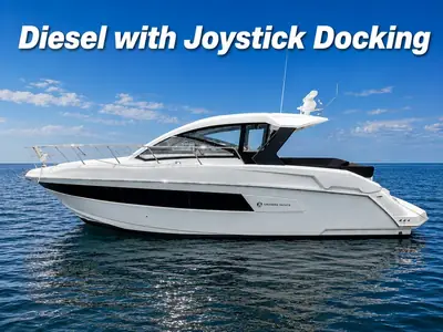 2016 Cruisers 390 EXPRESS COUPE