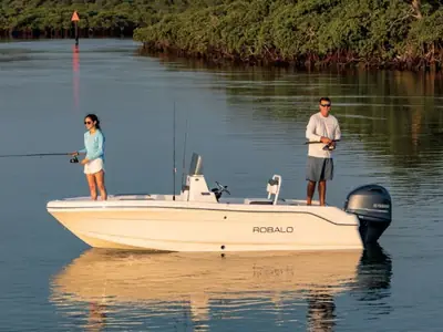 Robalo R160