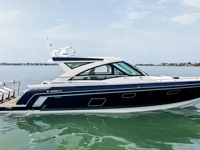 2022 Formula 430 Super Sport Crossover