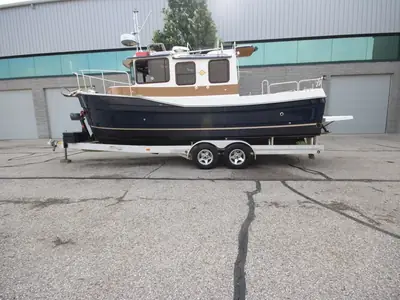 2013 Ranger Tugs R-25 SC