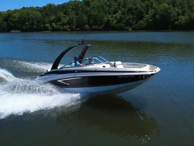 Crownline E255