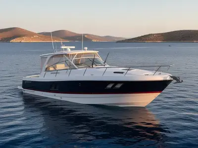 2018 Intrepid 475 Sport Yacht