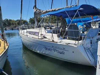 2011 Beneteau Oceanis 34