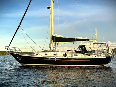 1998 Pacific Seacraft 37