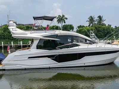 2017 Galeon 510 Skydeck