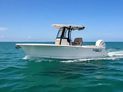 2026 Sea Hunt ULTRA 245 SE
