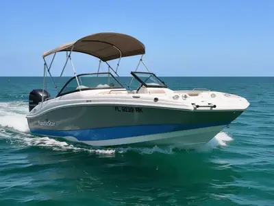 2017 Nautic Star 203 DC