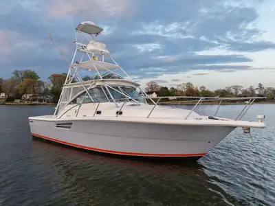 2000 Pursuit 3400 EXPRESS