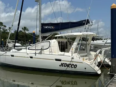 2006 Leopard Catamarans Leopard 40 2
