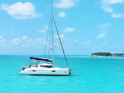 Fountaine Pajot Lavezzi 40