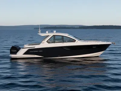 2017 Monterey 360 Sport Coupe