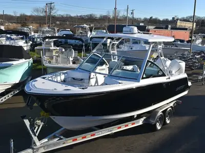 2024 Blackfin 252DC