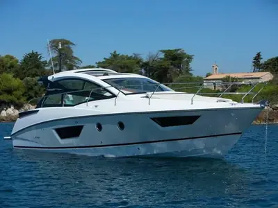 2019 Beneteau Gran Turismo 40