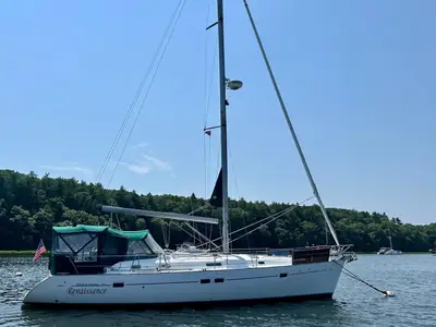 2000 Beneteau Oceanis Clipper 411