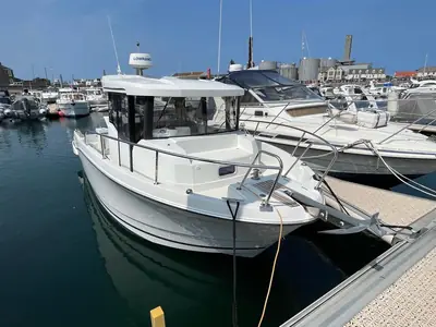 2017 Jeanneau Merry Fisher 795 Marlin