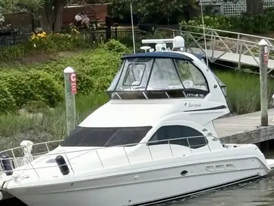 2007 Sea Ray Sedan Bridge 44