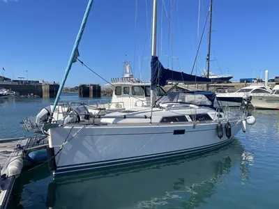 Hanse 320