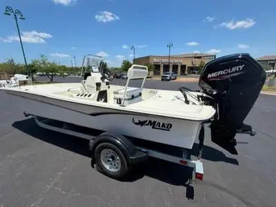 2026 Mako PRO SKIFF 17 CC
