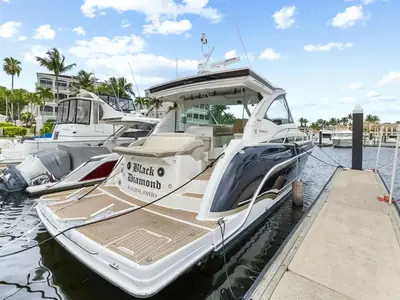 2016 Formula 45 Yacht
