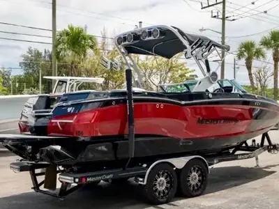 2019 MasterCraft Xstar