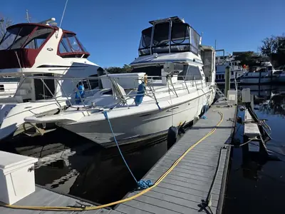 1988 Sea Ray 415 CRUISER