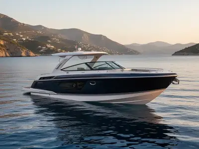 2025 Formula 330 Crossover Bowrider