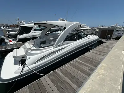 2017 Cruisers 35 Express