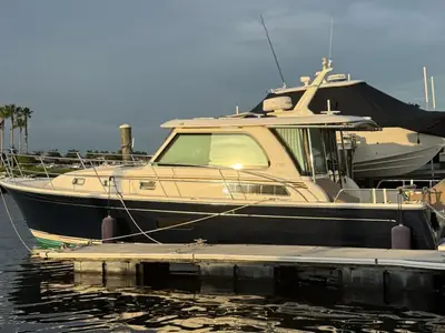 2022 Sabre 38 Salon Express