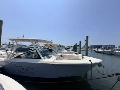 2022 Sailfish 276 DC