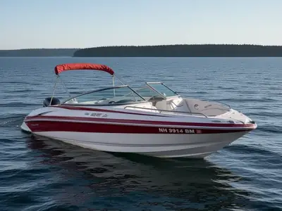 2007 Crownline 230 LS