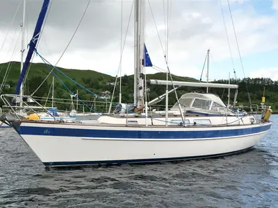 1990 Hallberg - Rassy 36