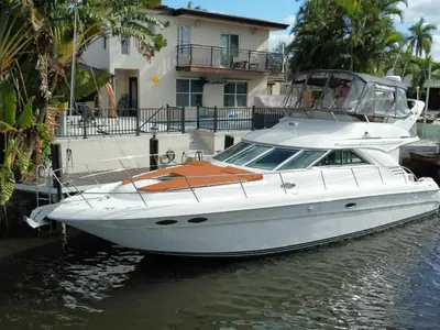 1997 Sea Ray Sedan Bridge 400