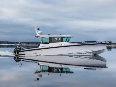 2025 Axopar 29 XC Cross Cabin