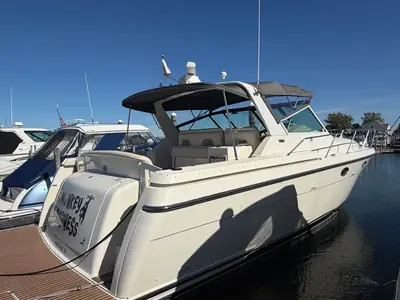 1995 Tiara 3500 Express