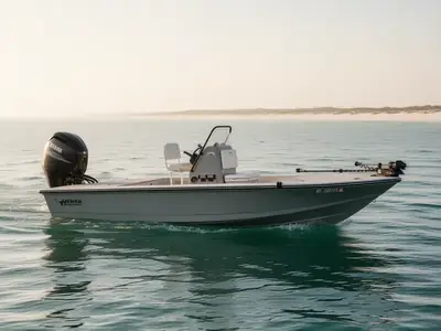 2023 Hewes 18' REDFISHER