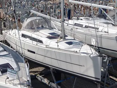 Dufour 310