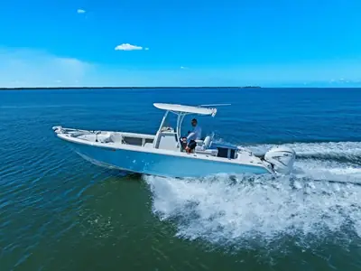 2021 Pathfinder 2700 Open