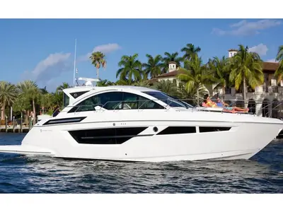 2018 Cruisers 50 Cantius