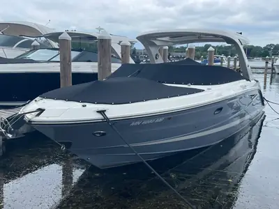 2021 Sea Ray SLX 310