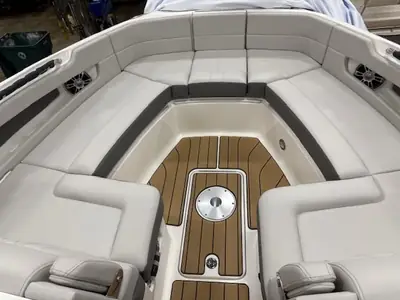 2025 Sea Ray SLX 310