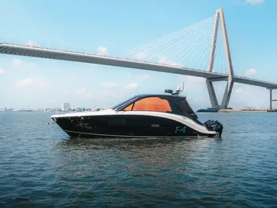 2023 Sea Ray 370 Sundancer