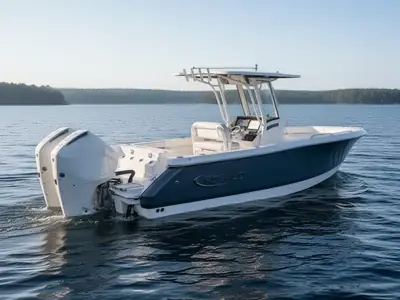2026 Robalo R250 Center Console