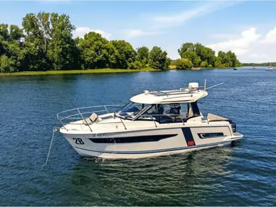 2022 Jeanneau NC 895